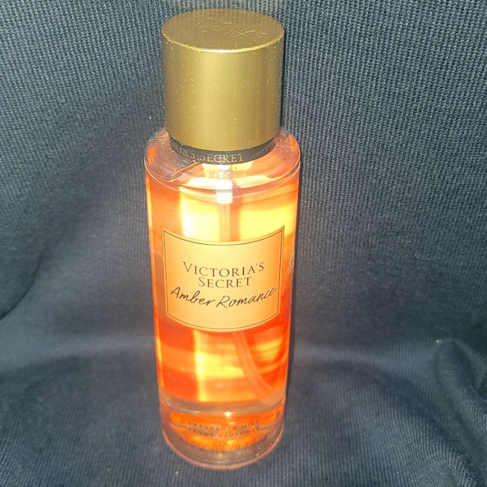 VS Amber Romance Body Mist